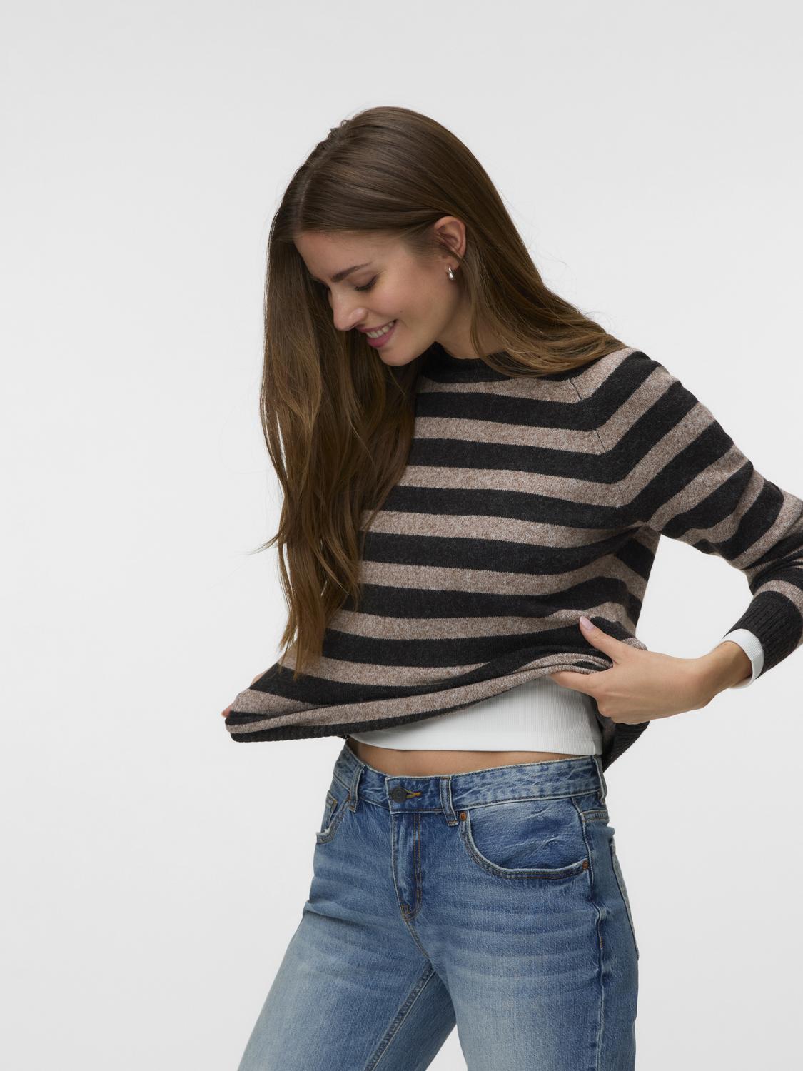 model_shot-detail