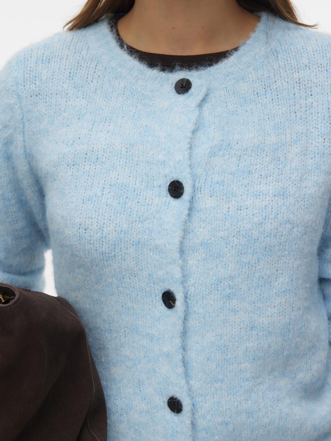 model_shot-detail