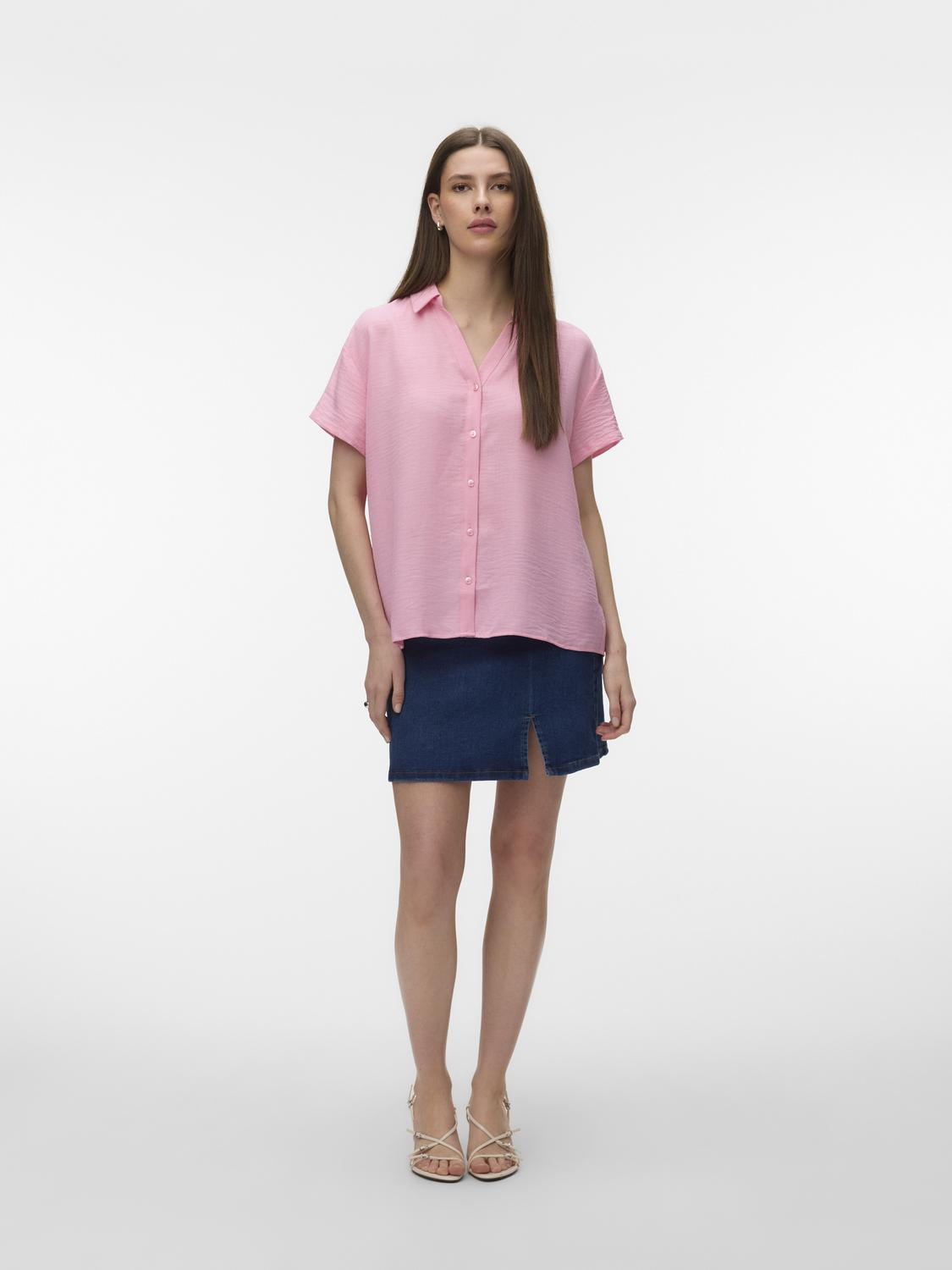 model_shot-front_full