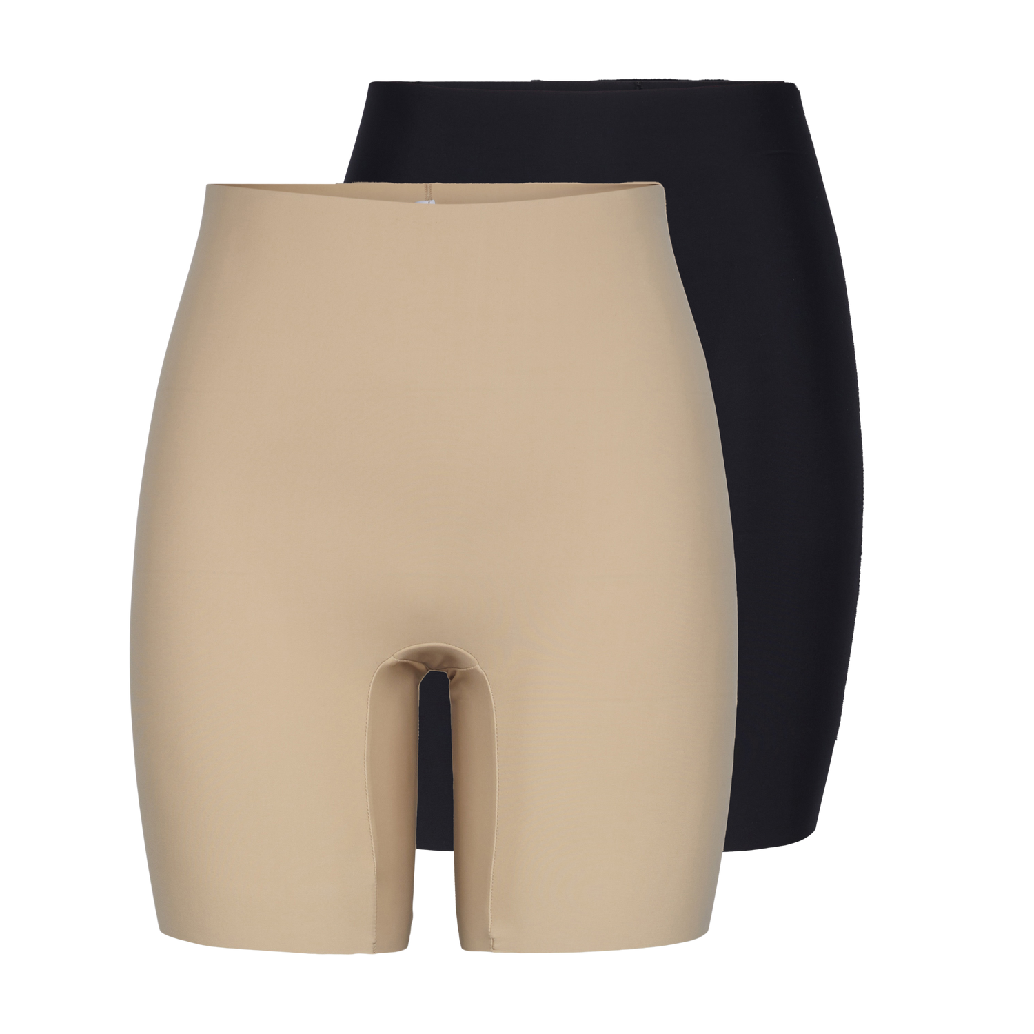 PCNAMEE Shorts - Black