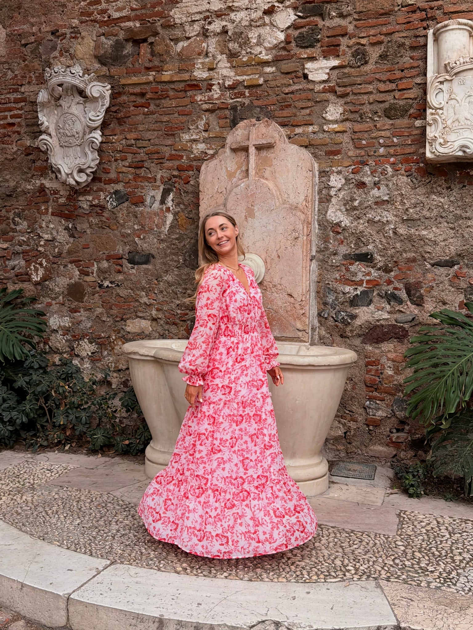 AWMAUDE Long Dress - Pink Marshmallow