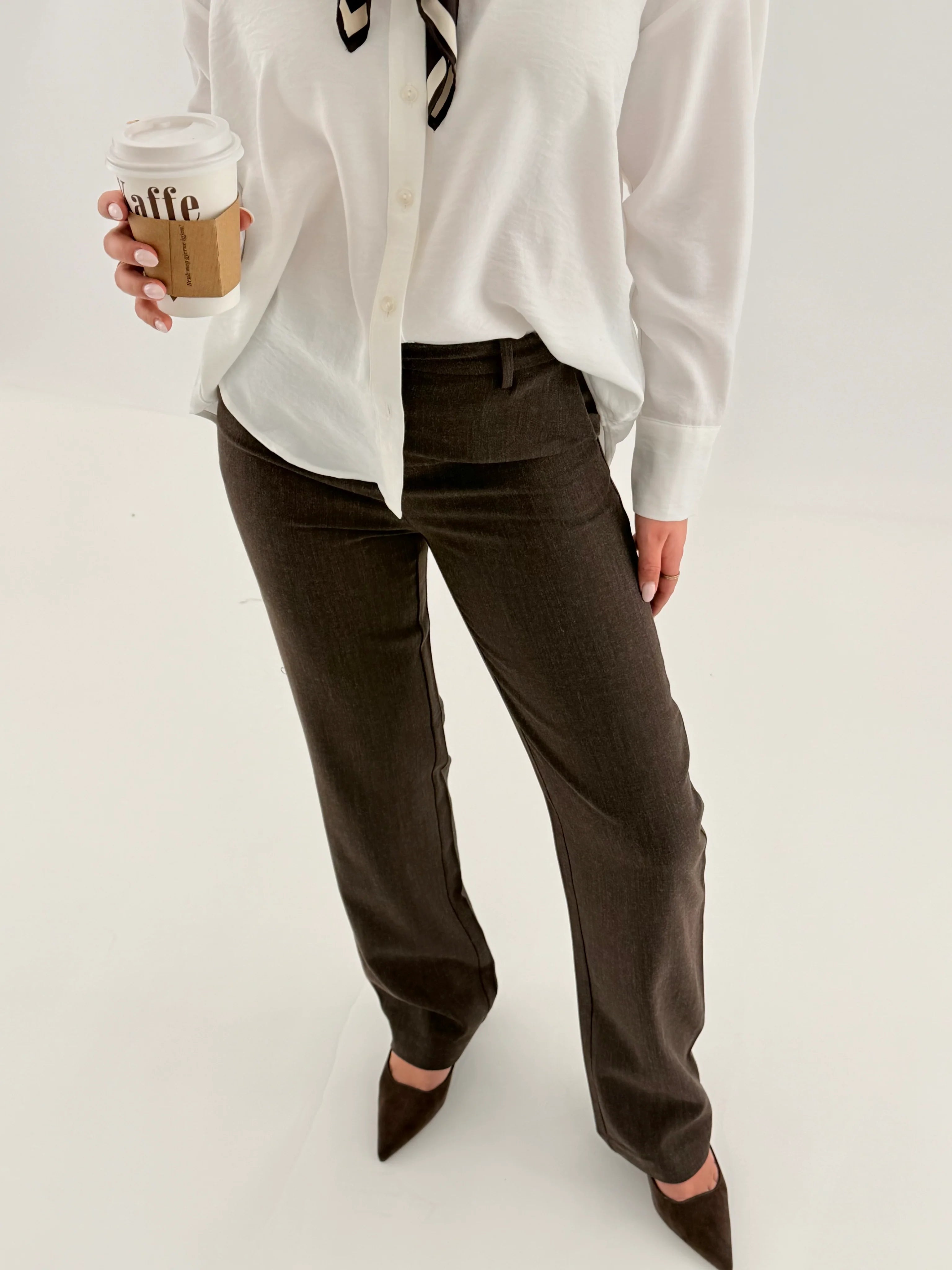VMZAMIRA BESTIE Trousers - Chocolate Torte