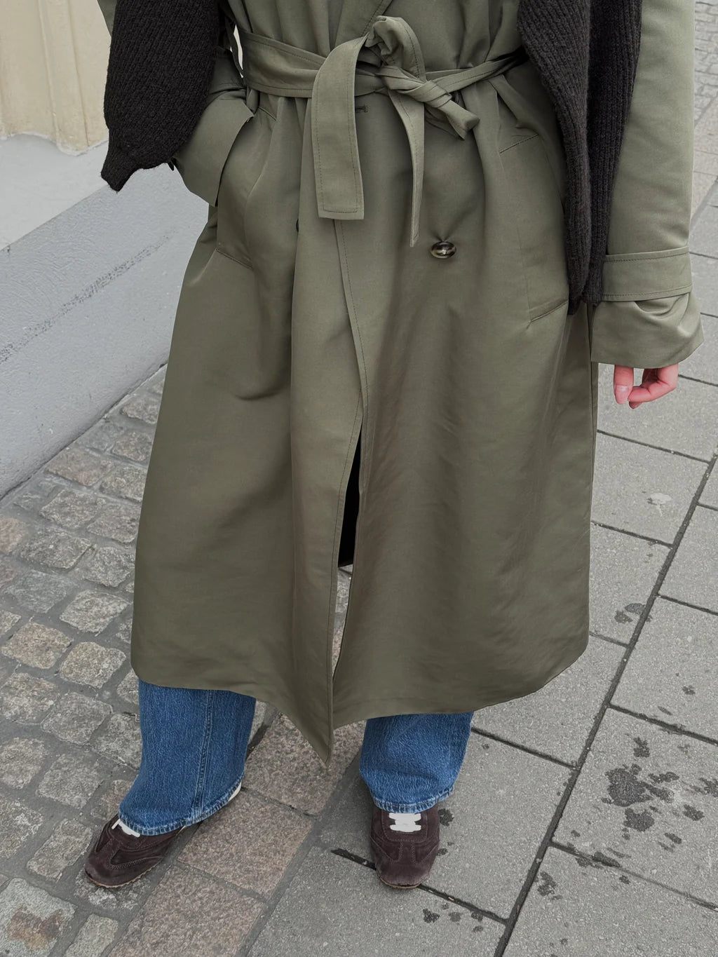 VMMOE Trenchcoat - Kalamata