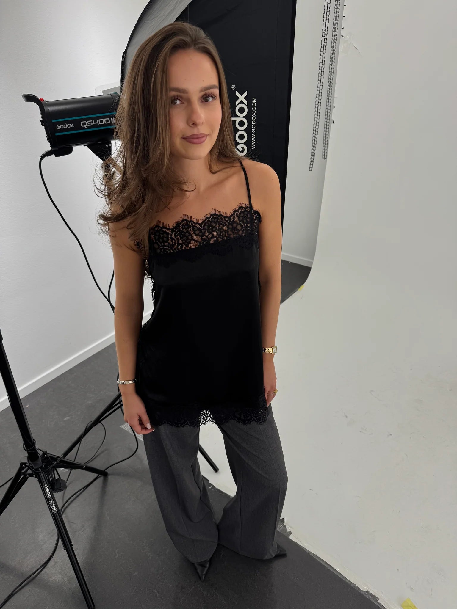 VMCHARM Top - Black