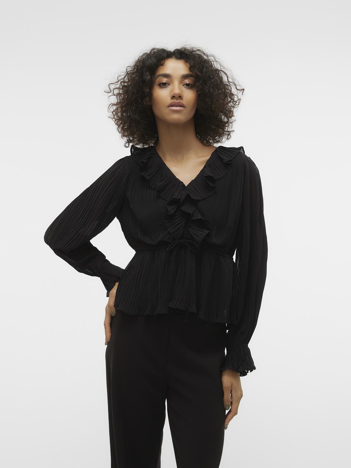 model_shot-front