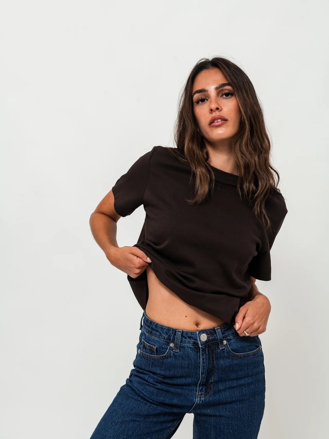 AWNAIMA T-Shirt - Chocolate Torte