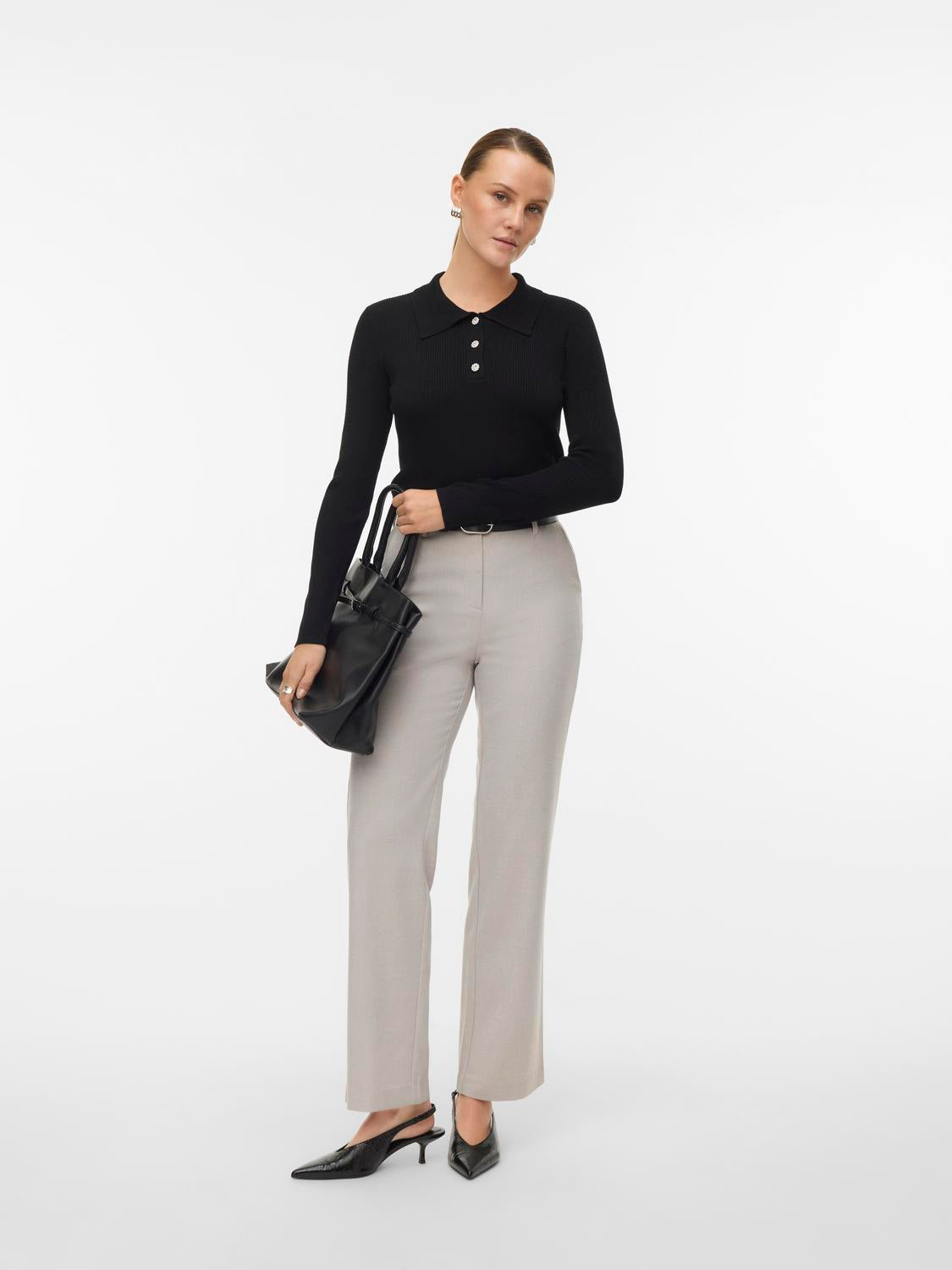 model_shot-front