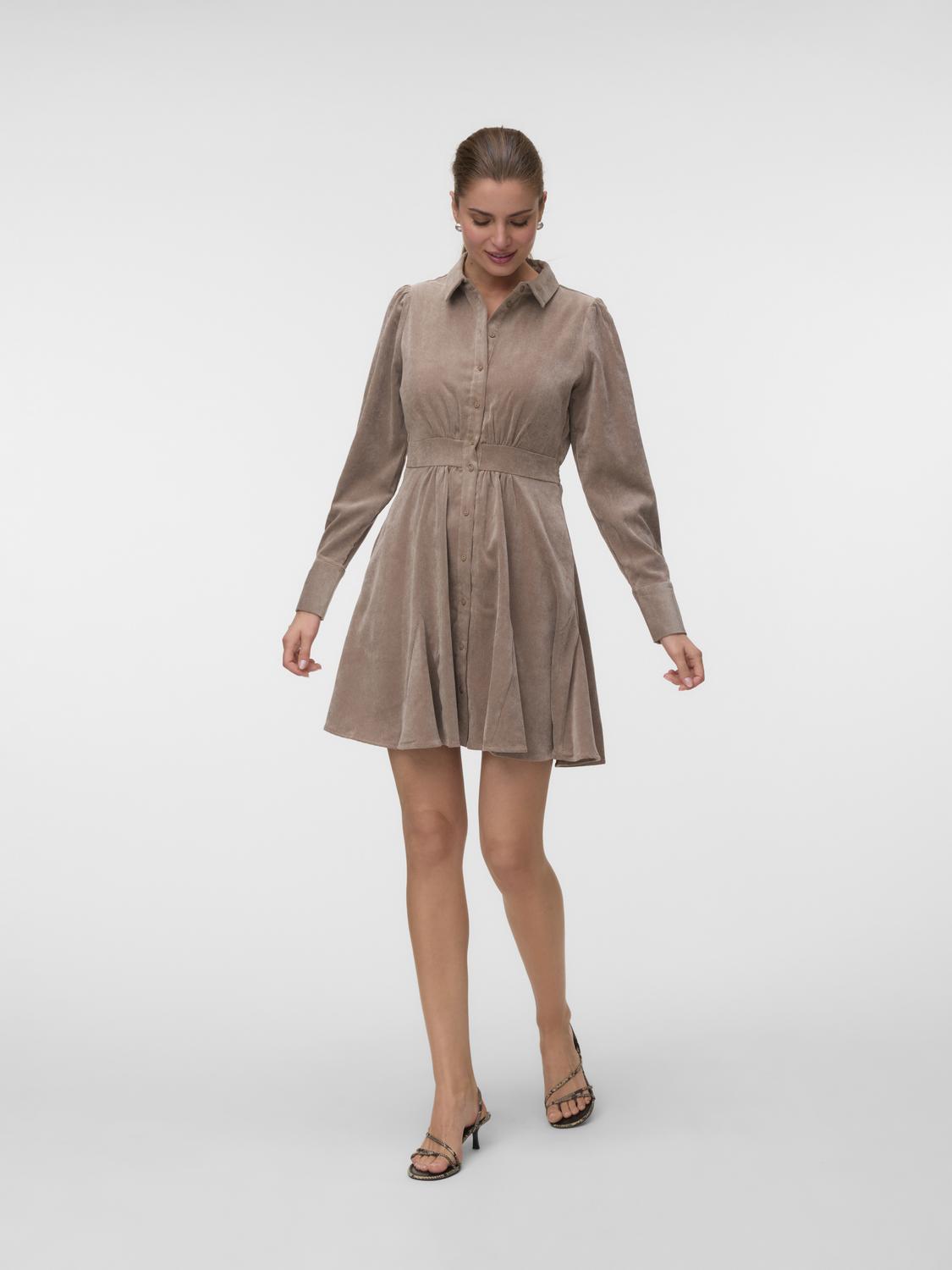 model_shot-front